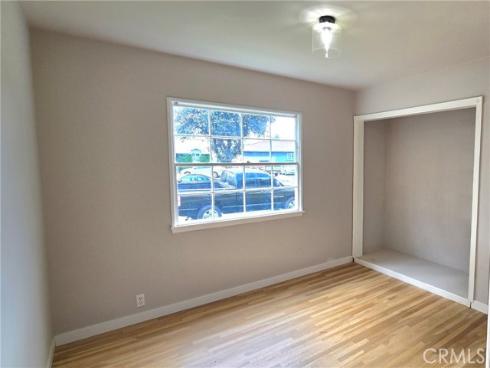 1922 Meriday Lane, Santa Ana, CA