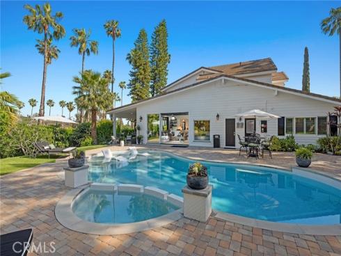 2121 Valhalla Drive, Santa Ana, CA