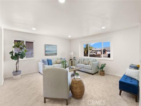 2902 W Raymar Street, Santa Ana, CA