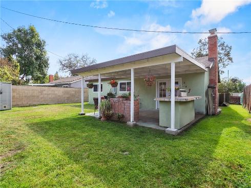 1305 N Gunther Street, Santa Ana, CA