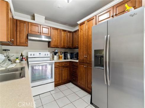 341 Carriage 51 Drive, Santa Ana, CA