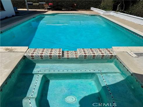 1111 W Sharon Road, Santa Ana, CA