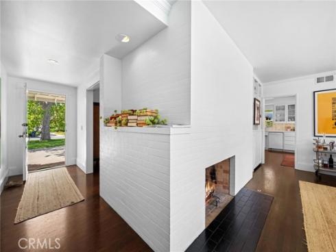 1111 W Sharon Road, Santa Ana, CA