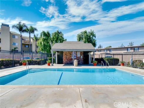 1710  Normandy  2  Place, Santa Ana, CA