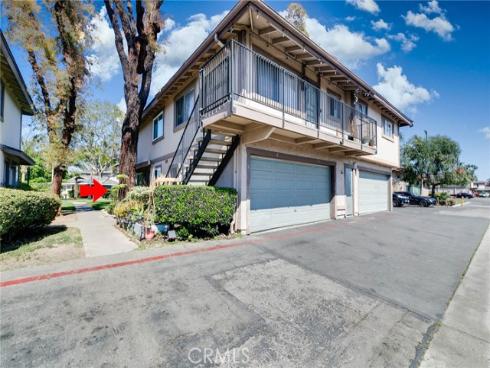 1710 Normandy 2 Place, Santa Ana, CA