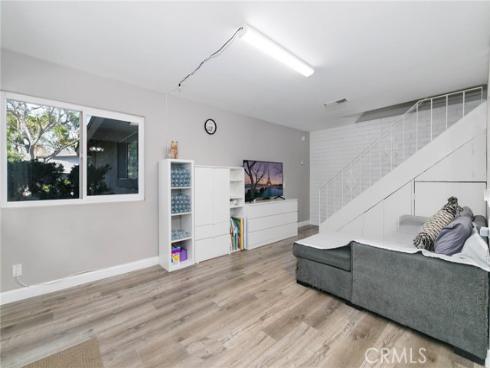 1710 Normandy 2 Place, Santa Ana, CA