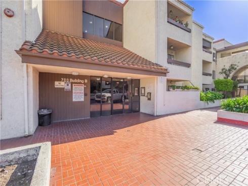 700 W 3rd B112 Street, Santa Ana, CA