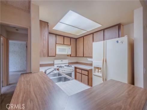 700 W 3rd B112 Street, Santa Ana, CA