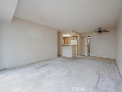 700 W 3rd B112 Street, Santa Ana, CA