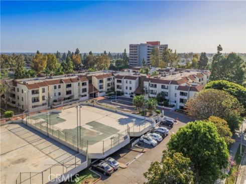 700 W 3rd B112 Street, Santa Ana, CA