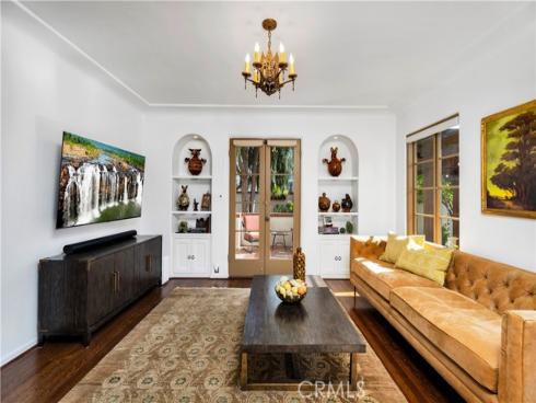 2020 N Victoria Drive, Santa Ana, CA