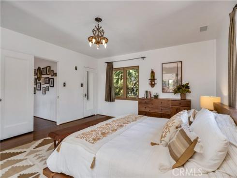 2020 N Victoria Drive, Santa Ana, CA