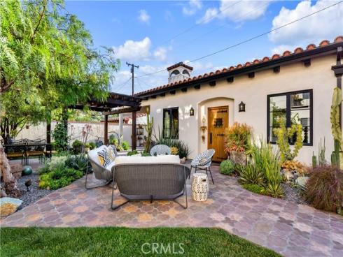 2020 N Victoria Drive, Santa Ana, CA