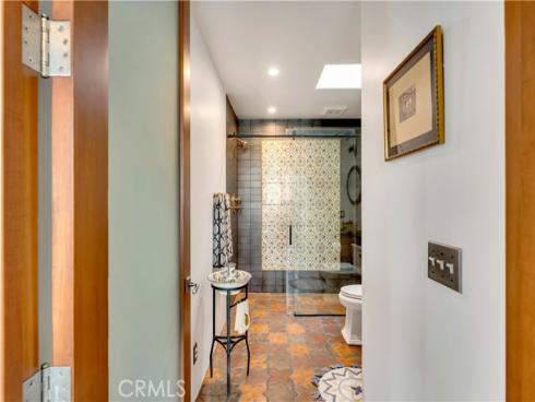 2020 N Victoria Drive, Santa Ana, CA