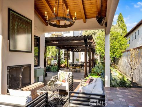 2020 N Victoria Drive, Santa Ana, CA