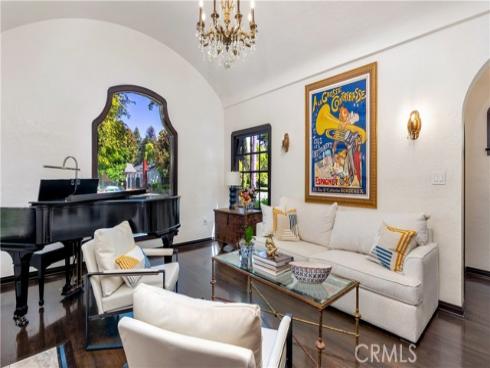 2042 N Ross   Street, Santa Ana, CA