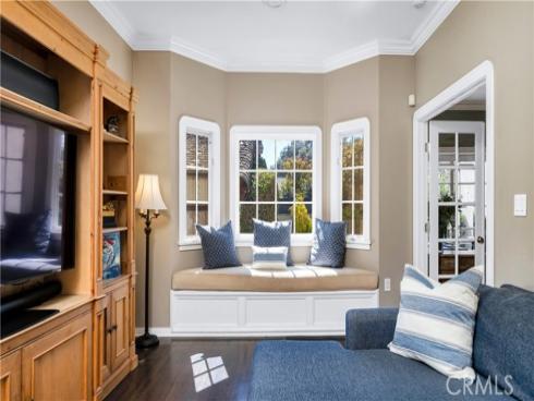 2042 N Ross   Street, Santa Ana, CA