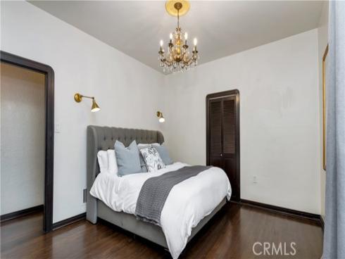 2042 N Ross   Street, Santa Ana, CA