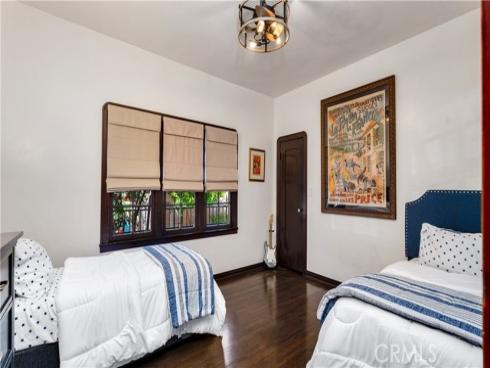 2042 N Ross   Street, Santa Ana, CA