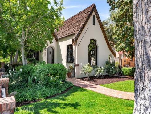 2042 N Ross   Street, Santa Ana, CA