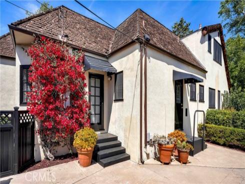 2042 N Ross   Street, Santa Ana, CA