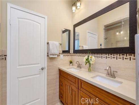 1715 N Flower Street, Santa Ana, CA