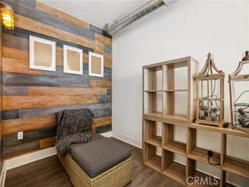 721 N Poinsettia Street, Santa Ana, CA