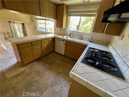 3001 S Pacific Avenue, Santa Ana, CA