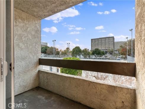 600 W 3rd B206 Street, Santa Ana, CA