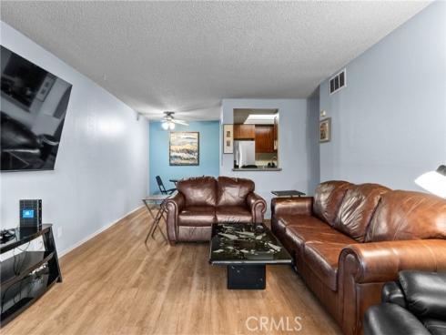 600 W 3rd B206 Street, Santa Ana, CA