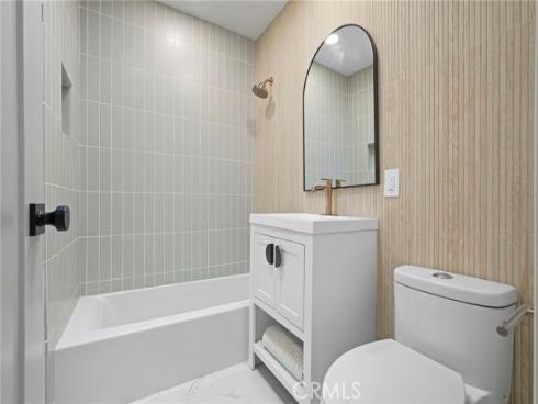 410 Virginia Avenue, Santa Ana, CA