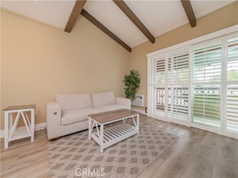 1000 W Macarthur  13  Boulevard, Santa Ana, CA