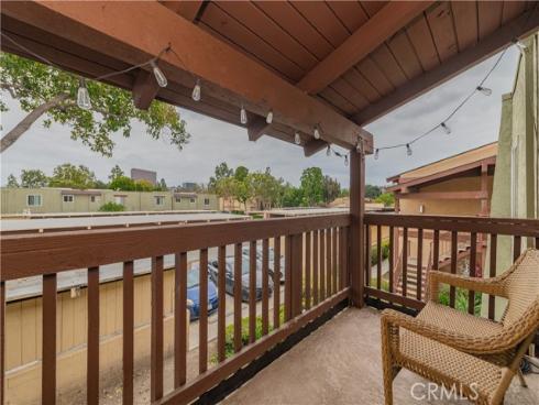 1000 W Macarthur  13  Boulevard, Santa Ana, CA