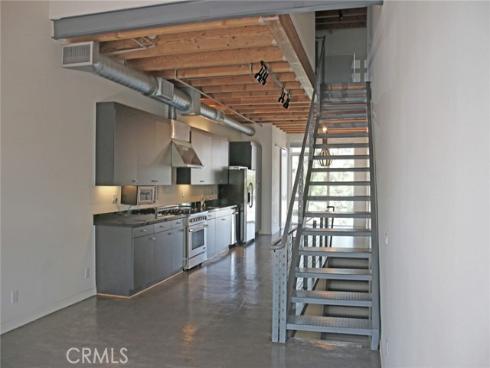 113 E City Place Drive, Santa Ana, CA