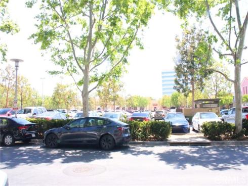 113 E City Place Drive, Santa Ana, CA