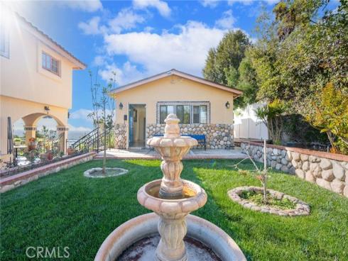 2240  Foothill   Boulevard, Santa Ana, CA