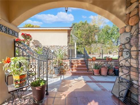 2240  Foothill   Boulevard, Santa Ana, CA