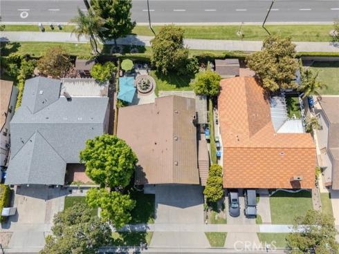 2710 S Deegan   Drive, Santa Ana, CA