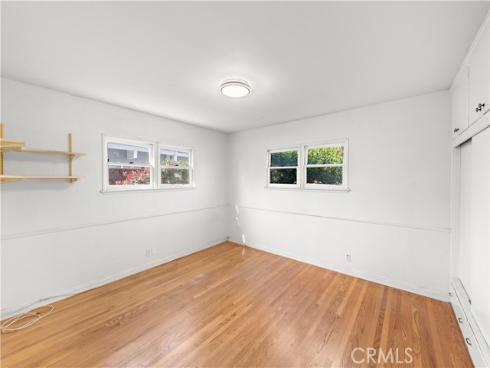 1910 N Greenbrier Street, Santa Ana, CA