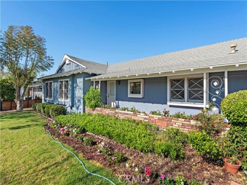 1910 N Greenbrier Street, Santa Ana, CA