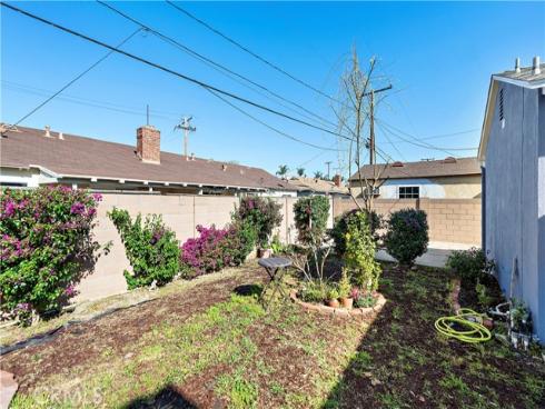 1910 N Greenbrier   Street, Santa Ana, CA