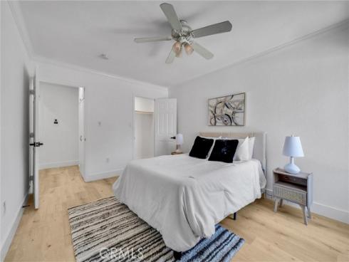 1010 W Macarthur 8 Boulevard, Santa Ana, CA