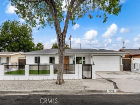 1202 N Gates Street, Santa Ana, CA