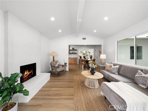 1202 N Gates Street, Santa Ana, CA