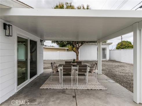 1202 N Gates Street, Santa Ana, CA