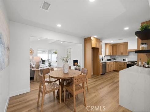 1202 N Gates Street, Santa Ana, CA