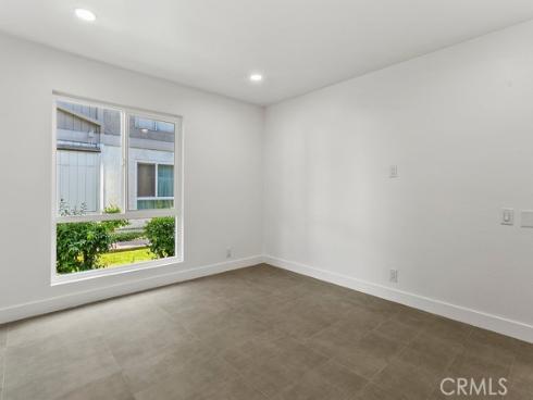 2835 S Fairview C Street, Santa Ana, CA