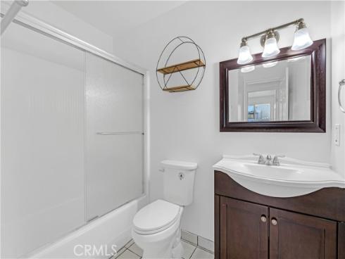 1001 W Stevens 202 Avenue, Santa Ana, CA