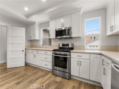 610  E 4th  , Santa Ana, CA