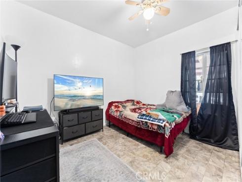 2414 W 6th Street , Santa Ana, CA